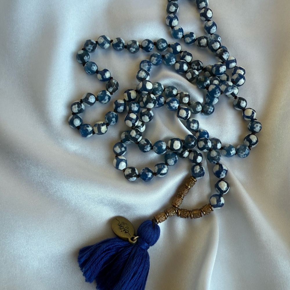Blue White Agate Mala 108 Beads Meditation Prayer Necklace Royal Blue